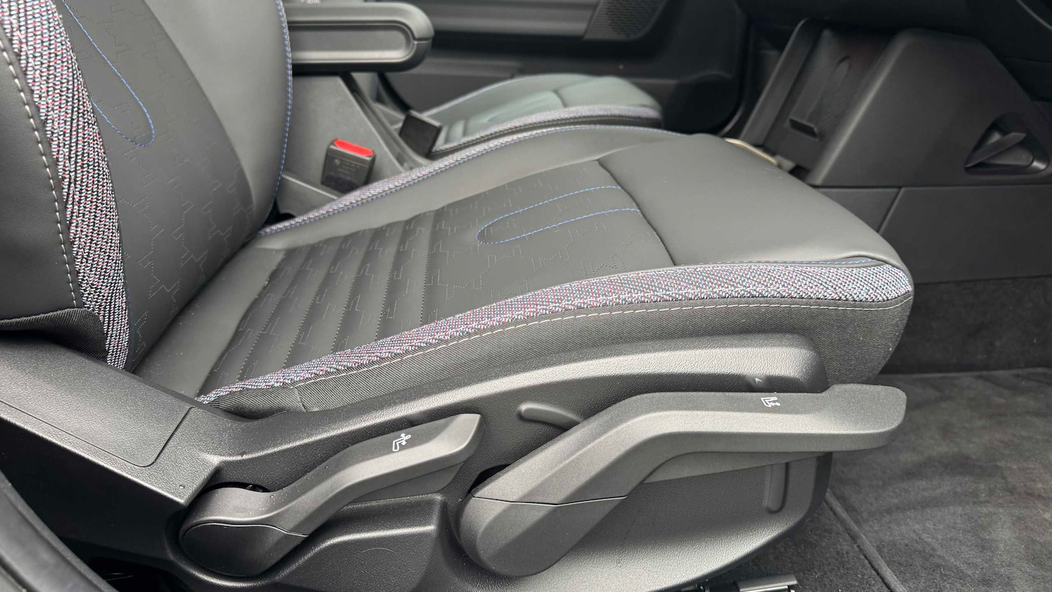 Used MINI Cooper 2025 for sale - 77615450: Photo 27