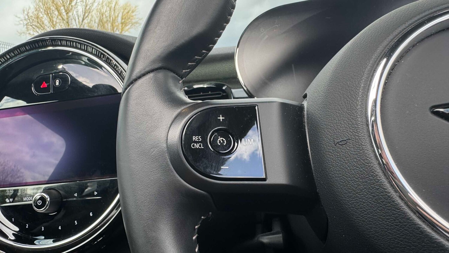 Used MINI Hatch 2023 for sale - 77842468: Photo 16