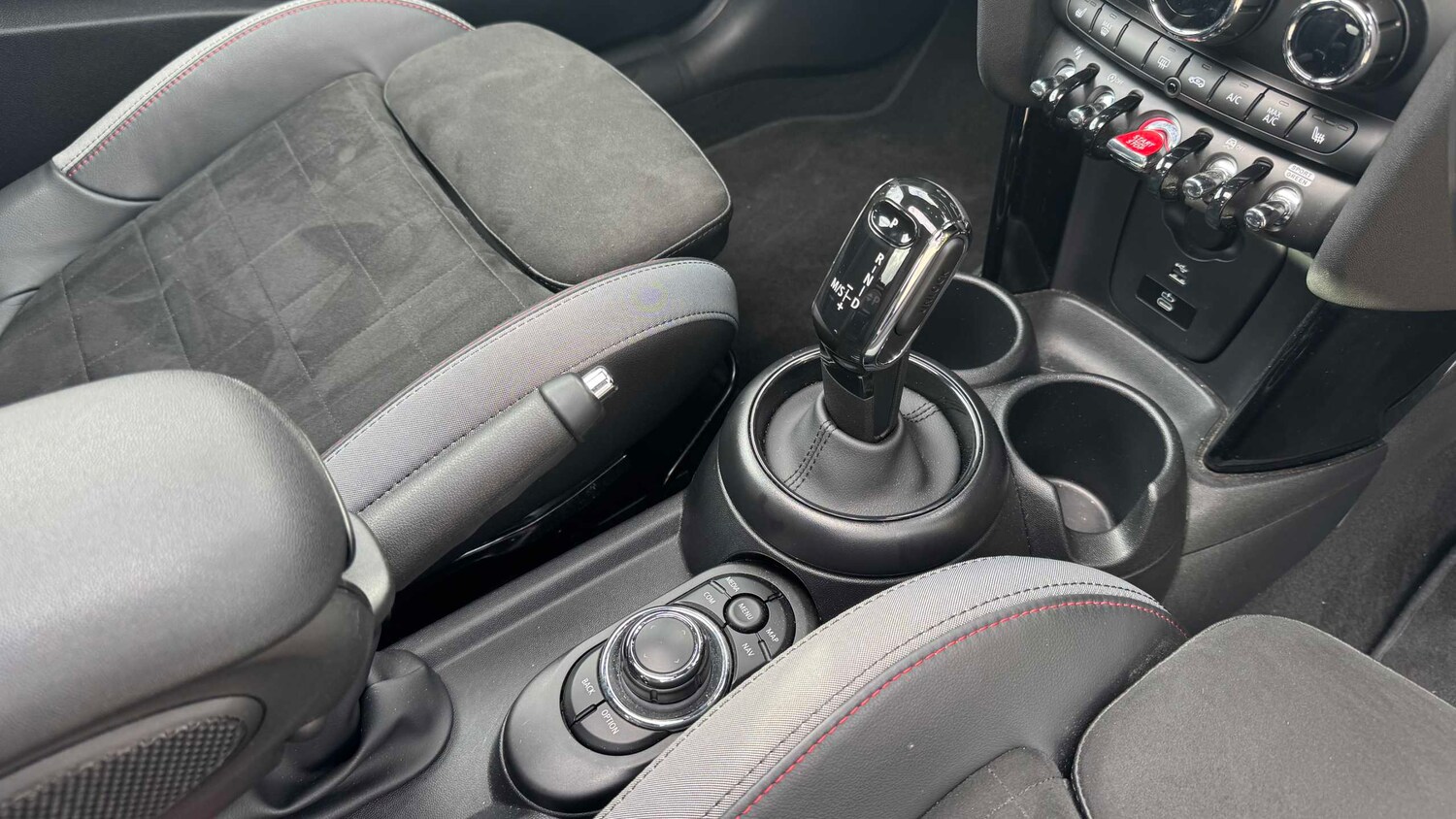 Used MINI Hatch 2023 for sale - 77842468: Photo 22