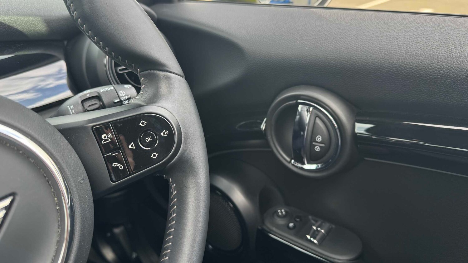 Used MINI Hatch 2023 for sale - 77842468: Photo 27