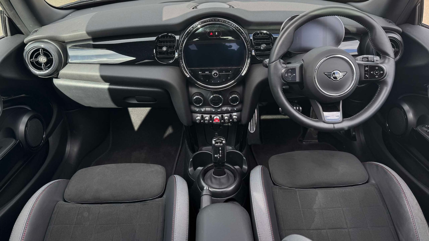 Used MINI Hatch 2023 for sale - 77842468: Photo 5