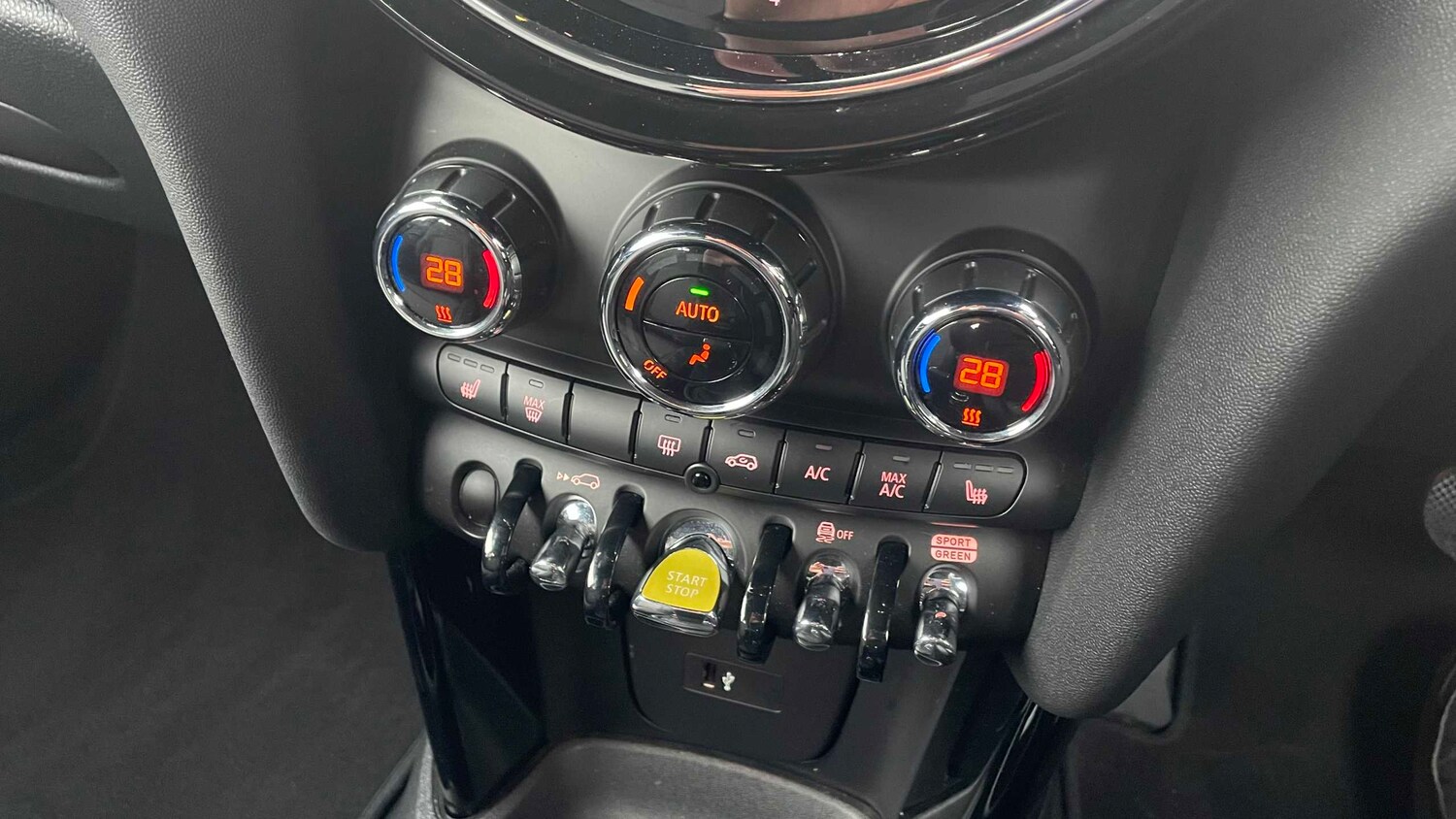 Used MINI Hatch 2022 for sale - 77428978: Photo 14