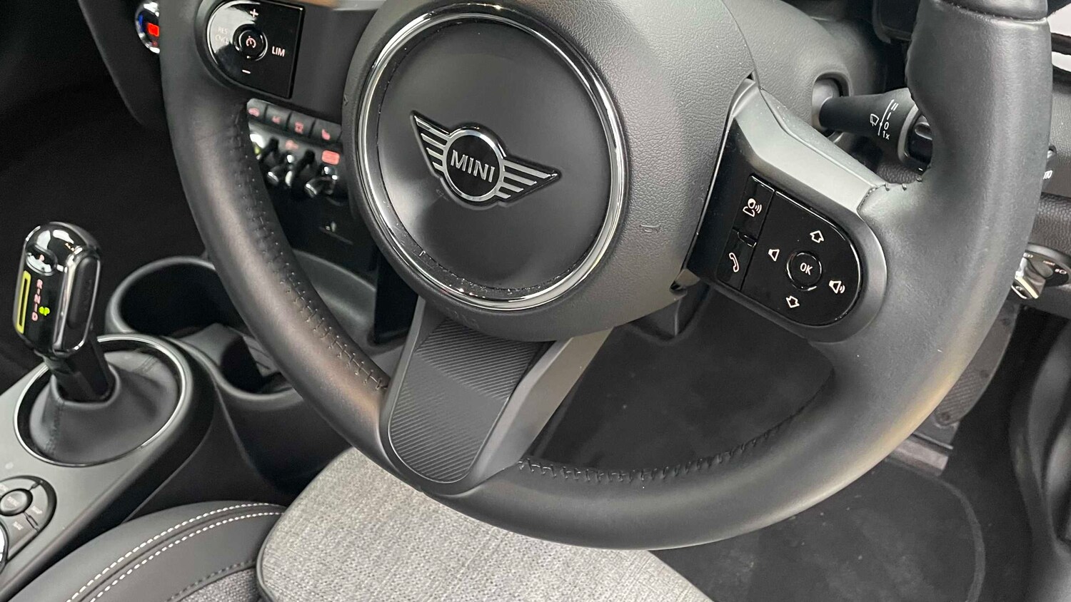 Used MINI Hatch 2022 for sale - 77428978: Photo 33