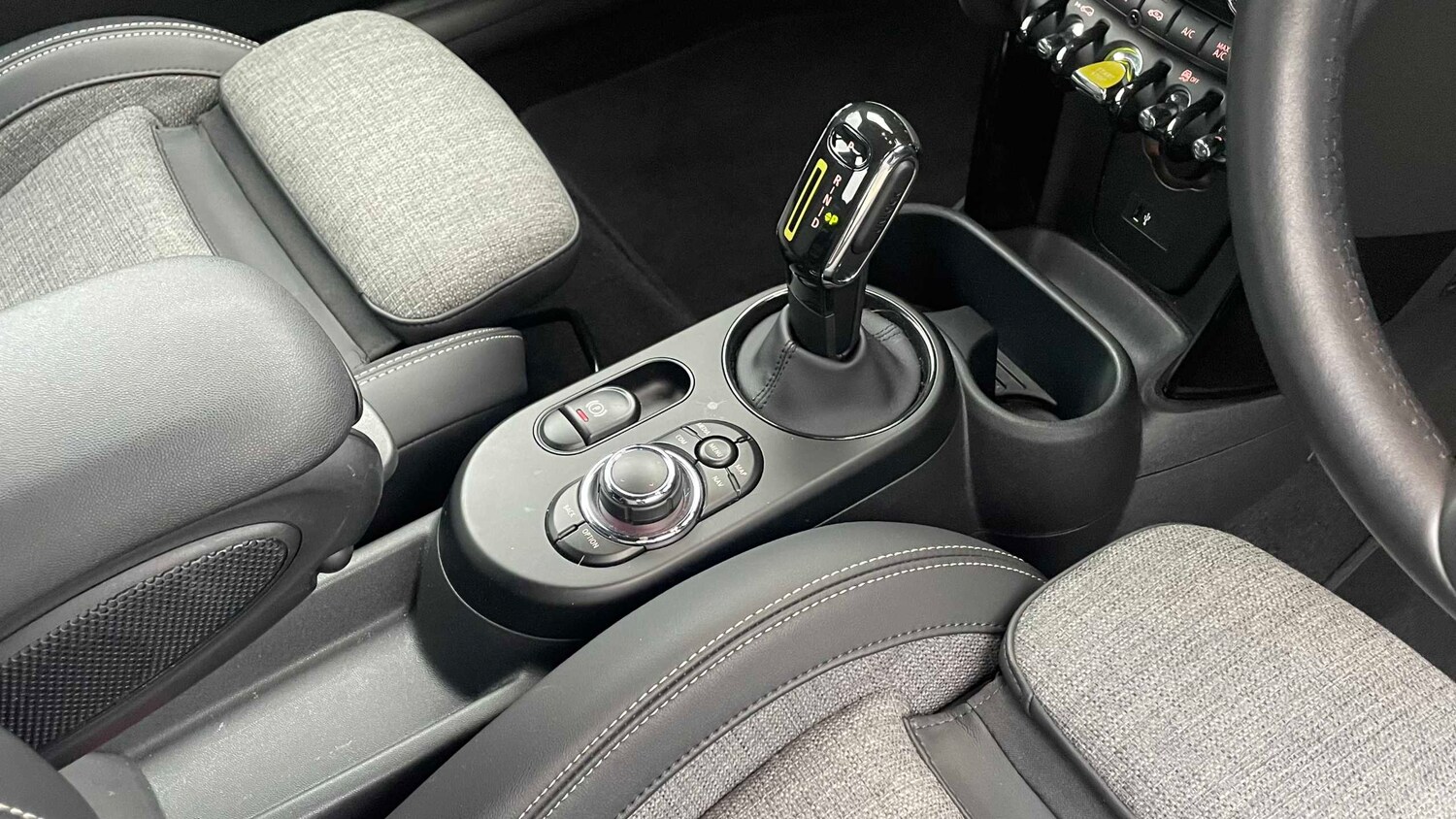 Used MINI Hatch 2022 for sale - 77428978: Photo 7