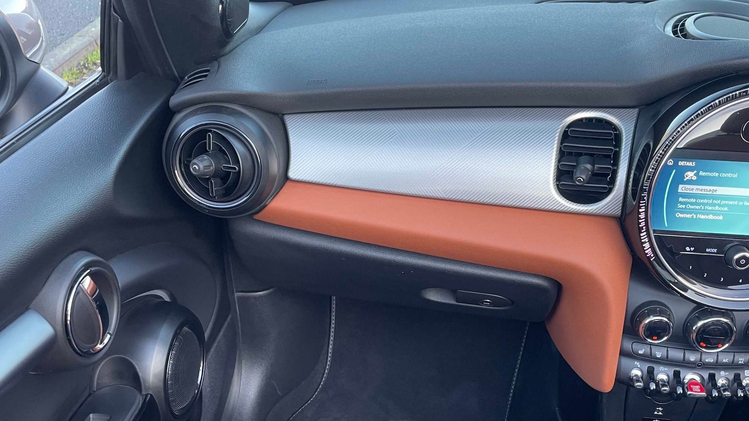 Used MINI Convertible 2023 for sale - 77282046: Photo 15