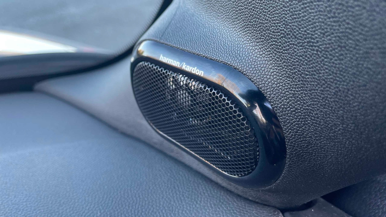 Used MINI Convertible 2023 for sale - 77282046: Photo 25