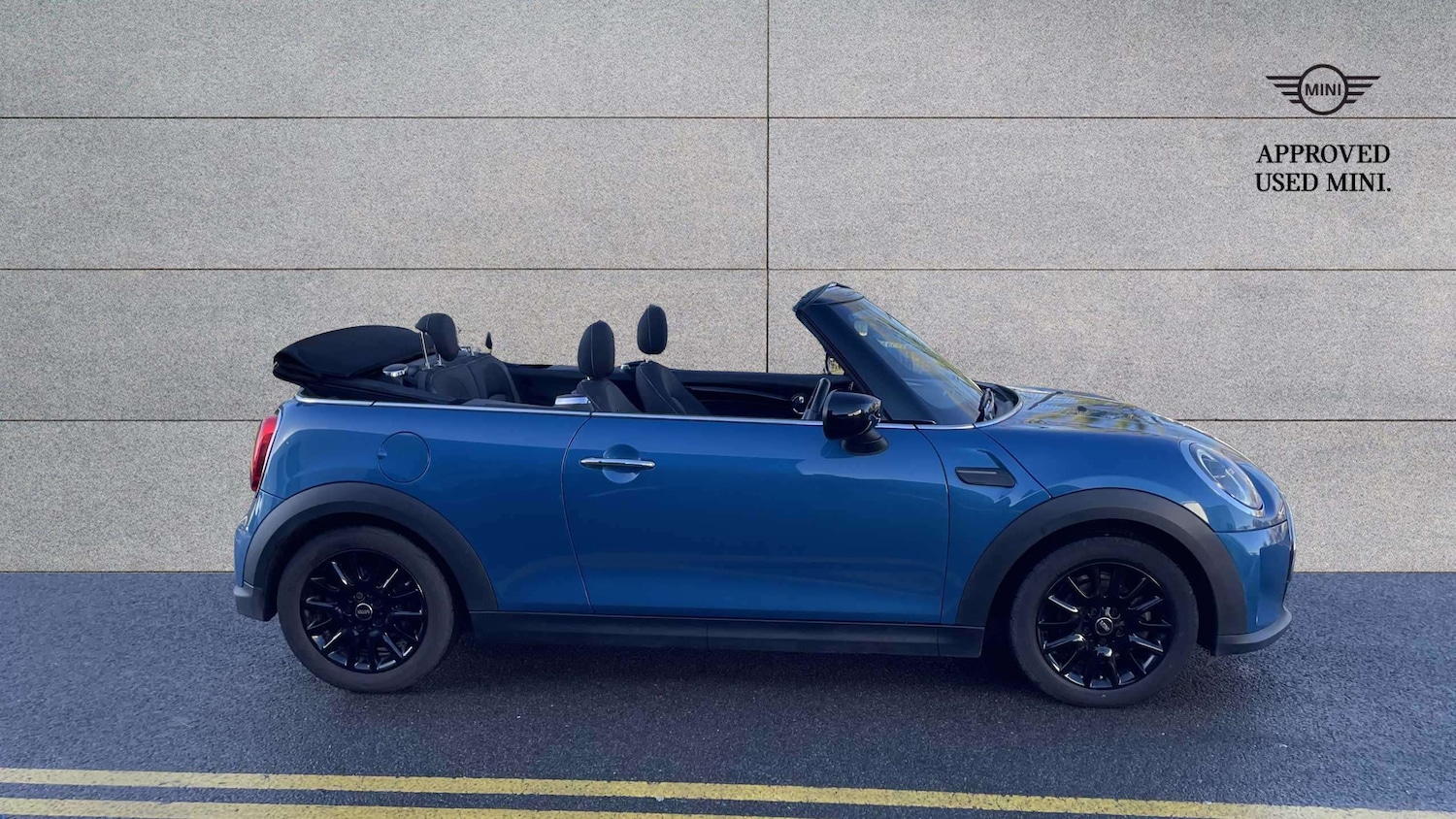 Used MINI Convertible 2022 for sale - 76705037: Photo 3