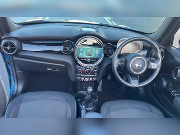 Used MINI Convertible 2022 for sale - 76705037: Photo