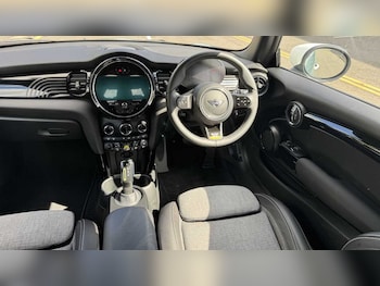 Used MINI Hatch 2022 for sale - 75592377: Photo