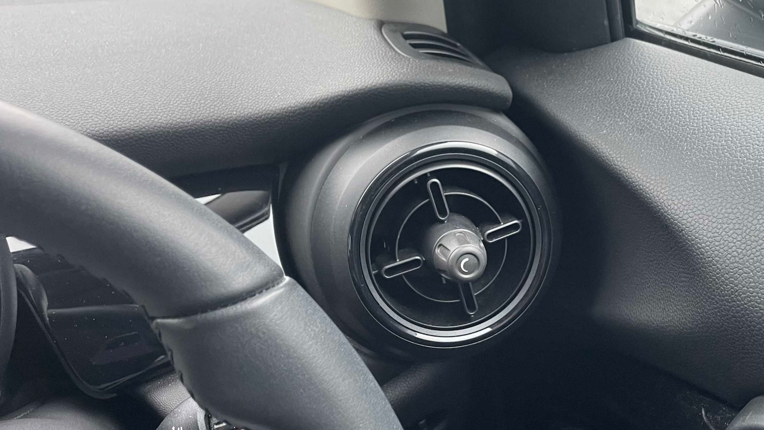 Used MINI Hatch 2023 for sale - 77281845: Photo 28