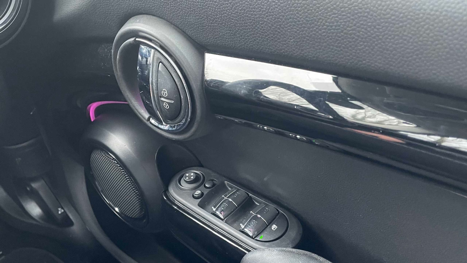 Used MINI Hatch 2023 for sale - 77281845: Photo 32