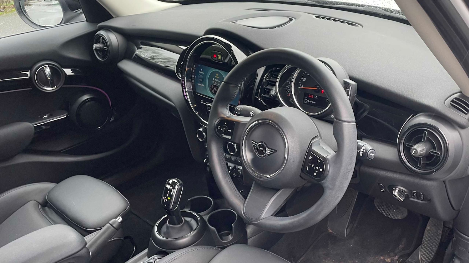 Used MINI Hatch 2023 for sale - 77281845: Photo 7