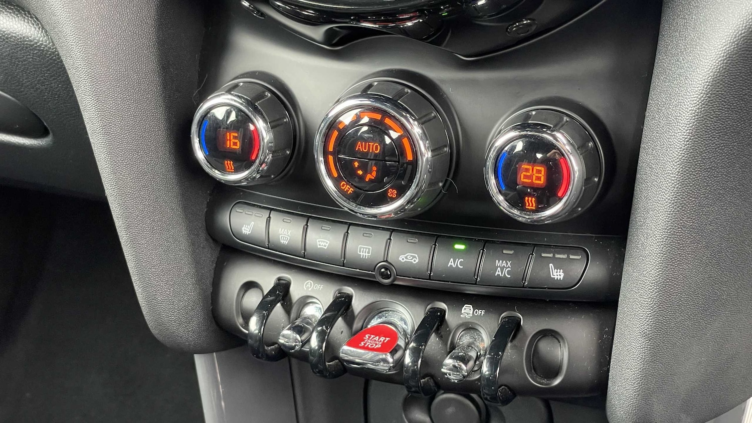 Used MINI Hatch 2020 for sale - 77281972: Photo 28