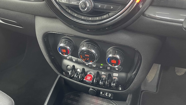 Used MINI Clubman 2018 for sale - 76218459: Photo 14