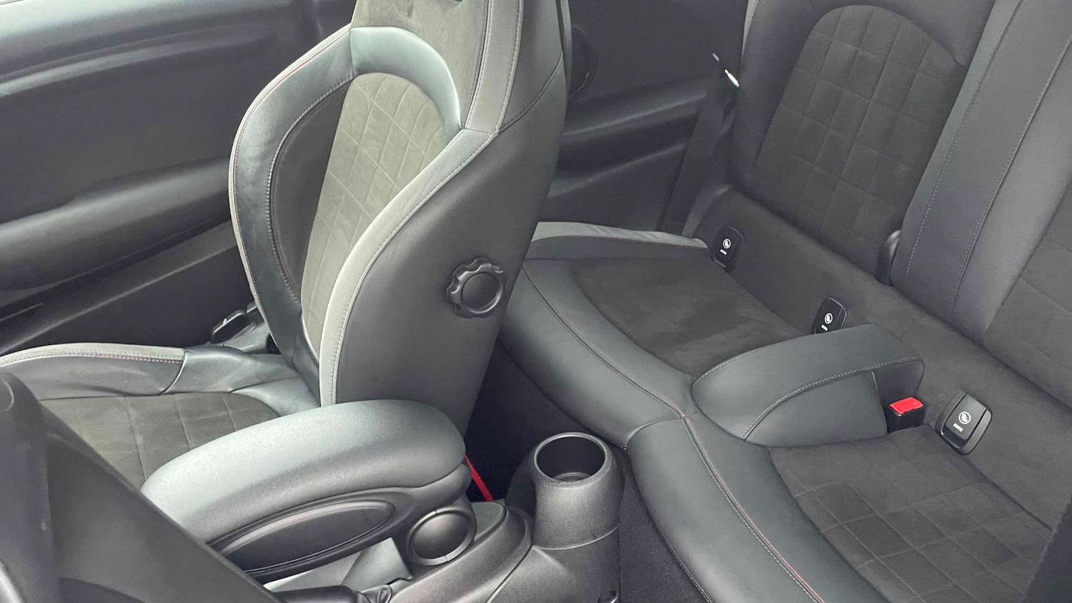 Used MINI Hatch 2020 for sale - 77147234: Photo 13