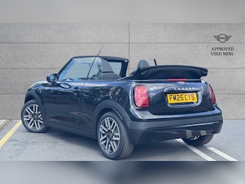 Used MINI Convertible 2025 for sale - 75480584: Photo