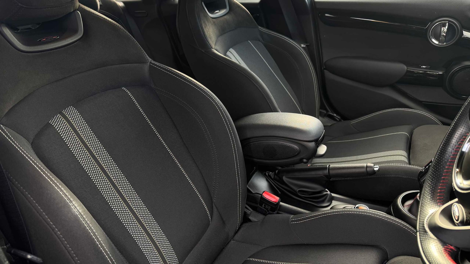 Used MINI Hatch 2021 for sale - 76648798: Photo 11