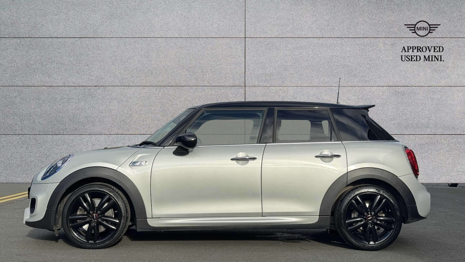 Used MINI Hatch 2021 for sale - 76648798: Photo 3