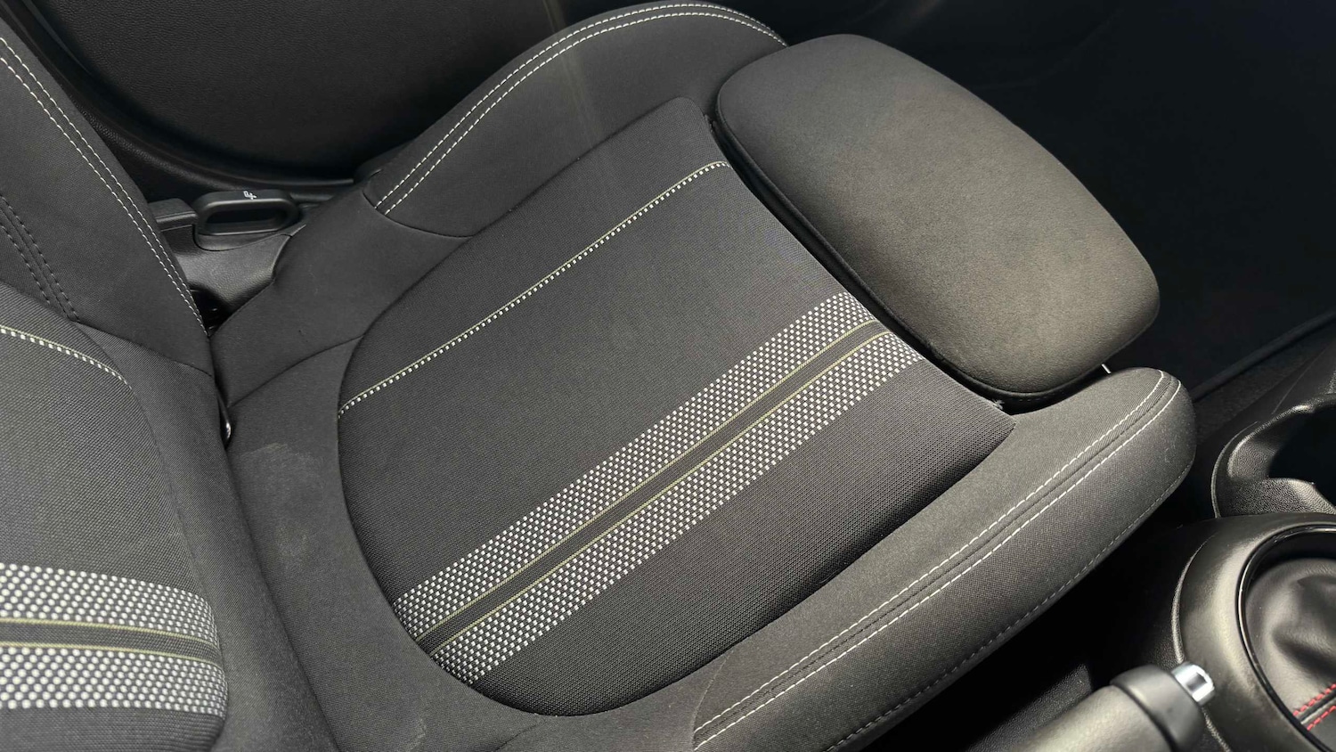 Used MINI Hatch 2021 for sale - 76648798: Photo 32