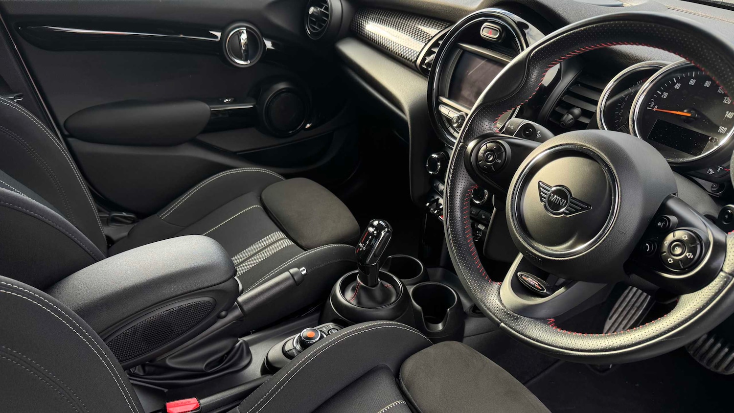 Used MINI Hatch 2021 for sale - 76648798: Photo 8