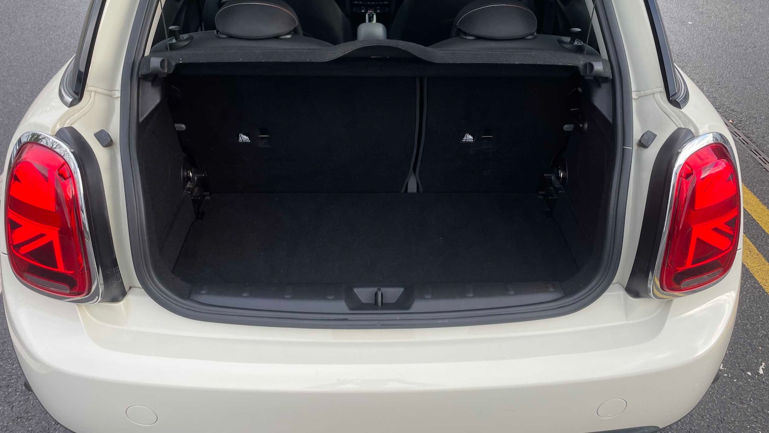 Used MINI Hatch 2019 for sale - 76523975: Photo 16