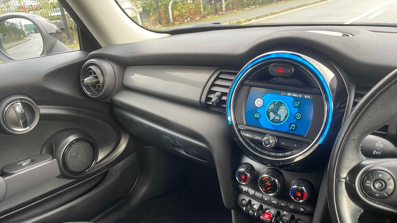 Used MINI Hatch 2019 for sale - 76523975: Photo 22