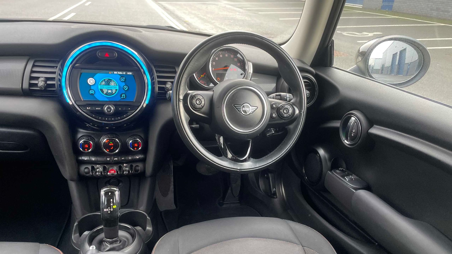Used MINI Hatch 2019 for sale - 76523975: Photo 5
