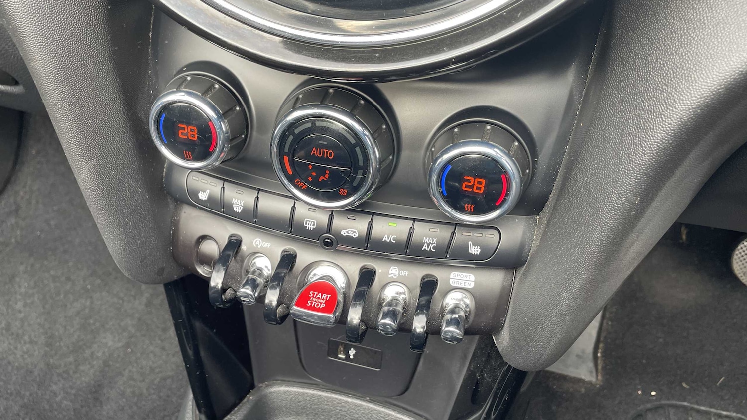 Used MINI Convertible 2022 for sale - 77756550: Photo 14