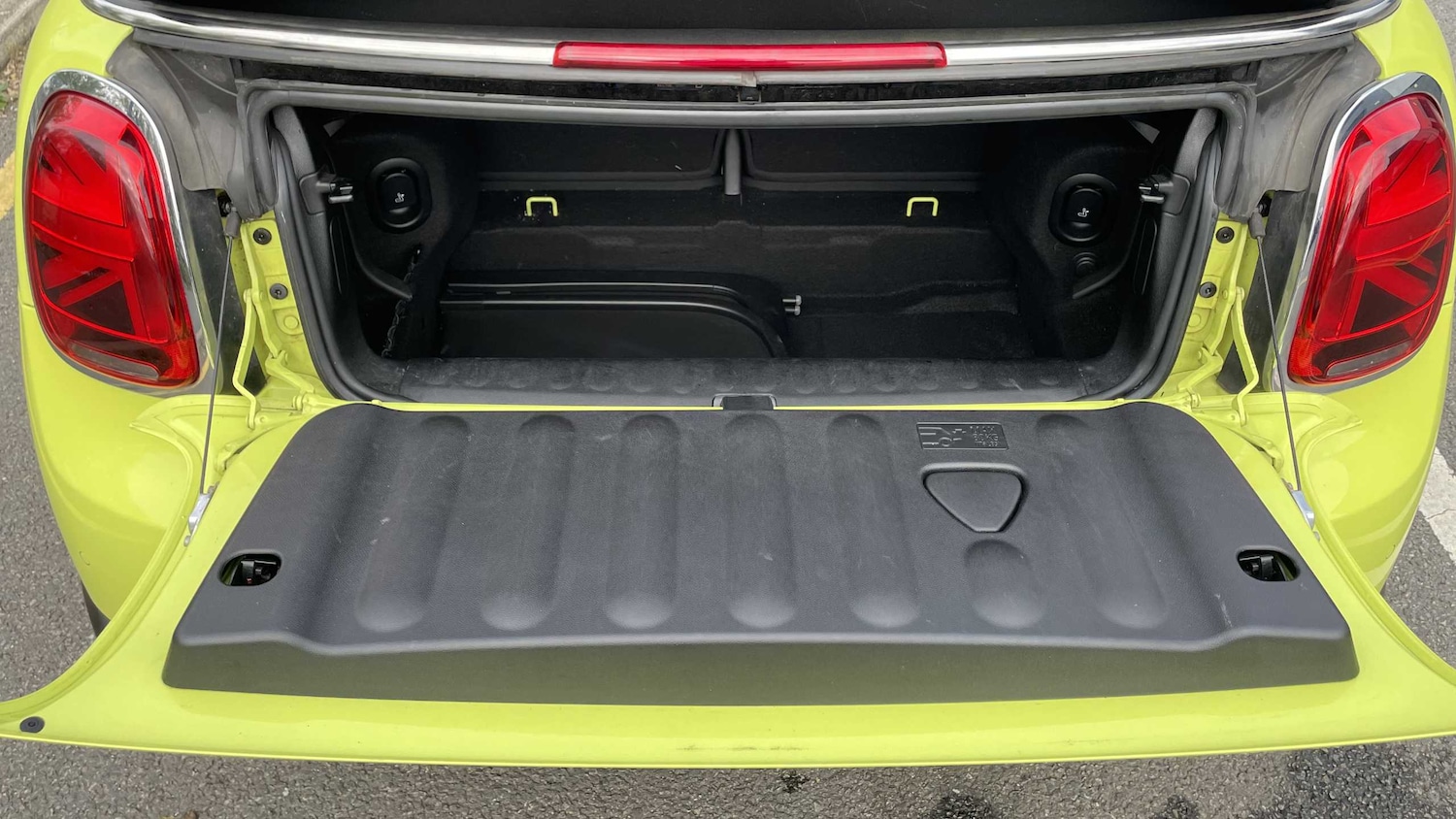 Used MINI Convertible 2022 for sale - 77756550: Photo 18