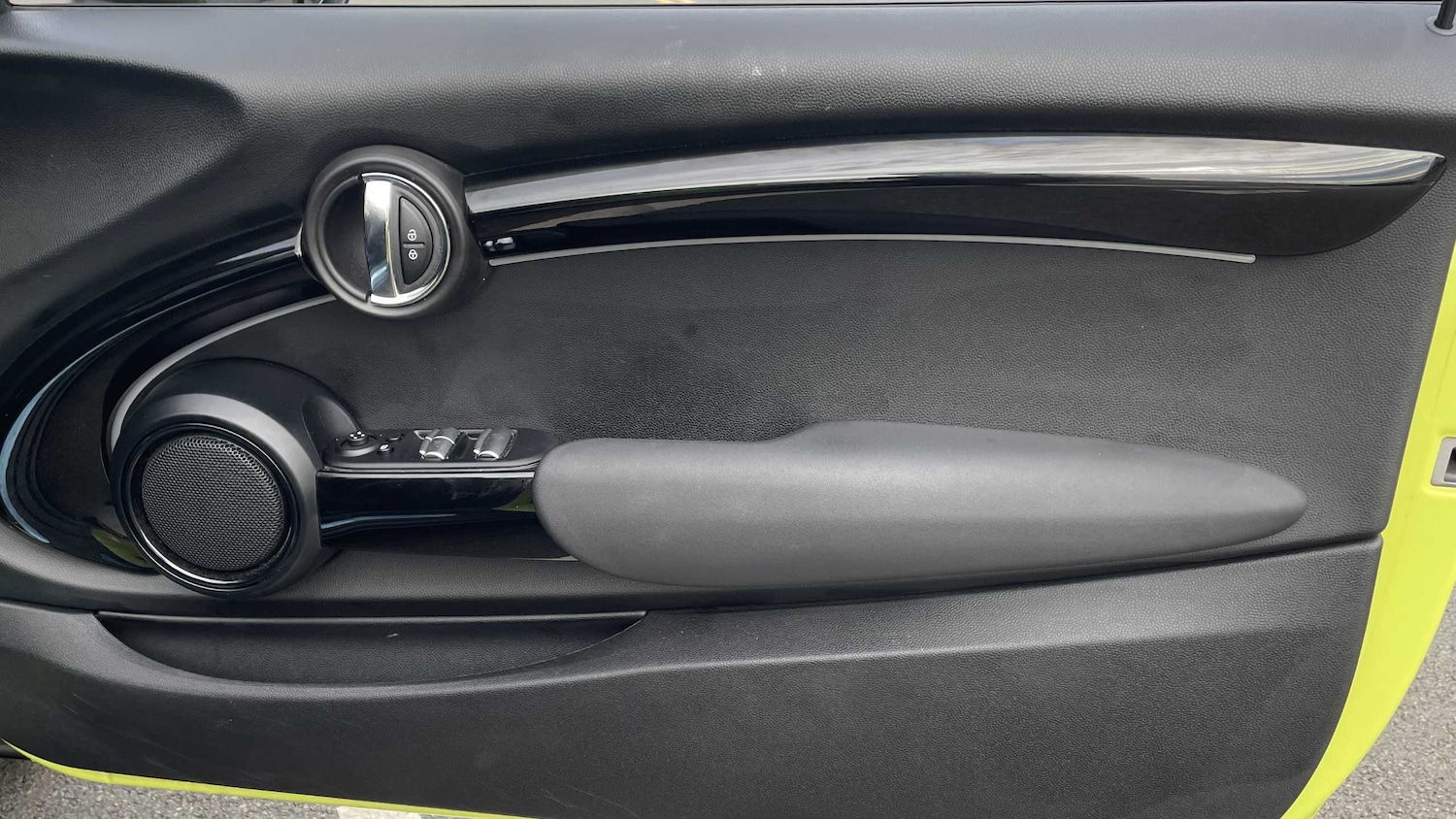 Used MINI Convertible 2022 for sale - 77756550: Photo 24