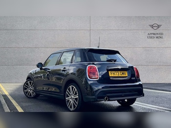 Used MINI Cooper 2024 for sale - 75951370: Photo