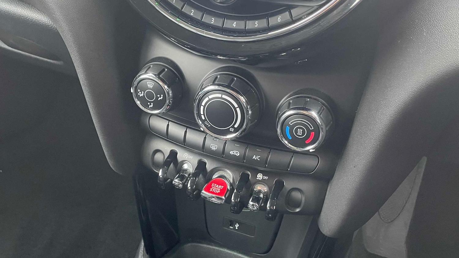 Used MINI Hatch 2019 for sale - 77648965: Photo 14