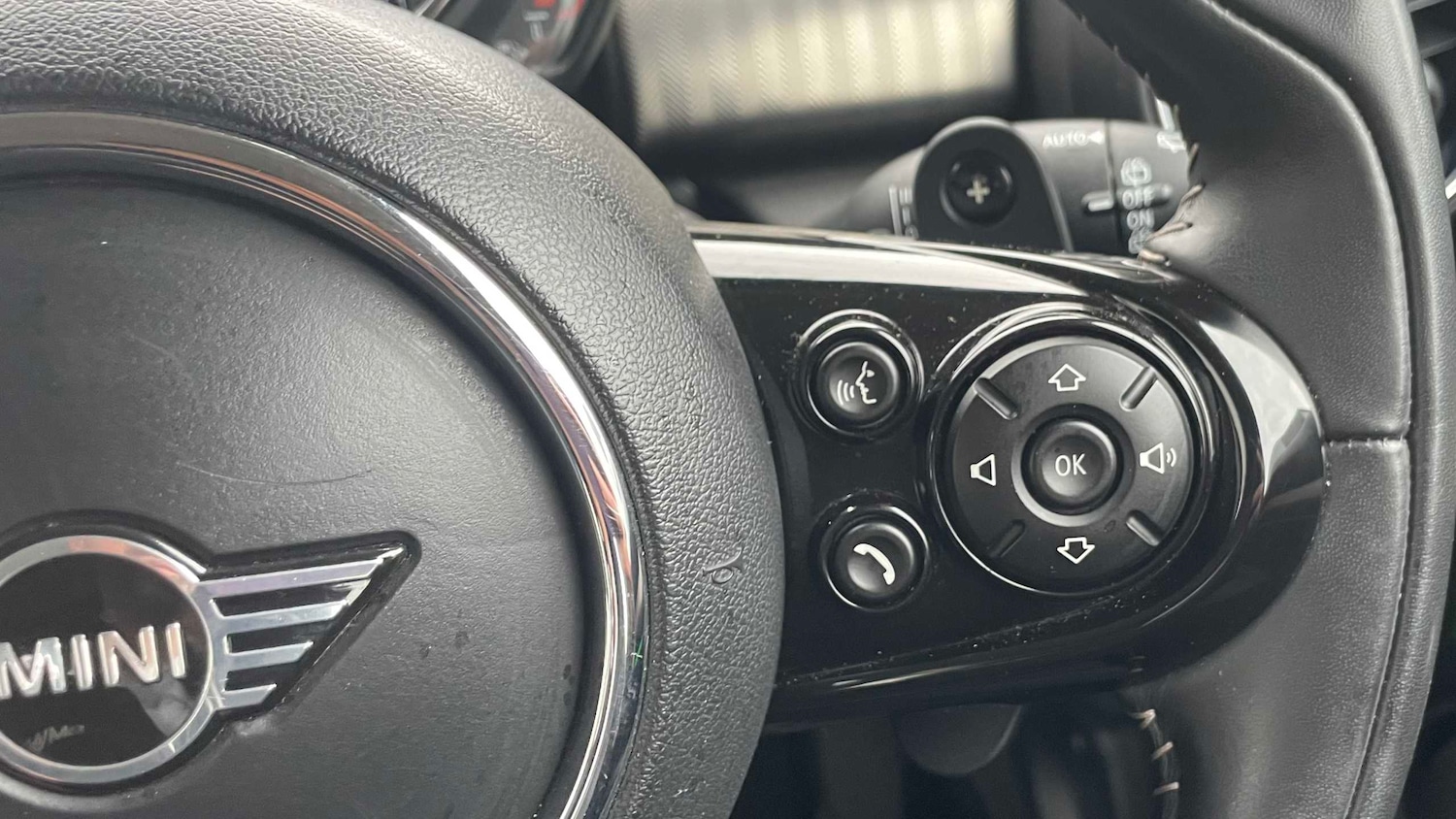 Used MINI Hatch 2019 for sale - 77648965: Photo 19