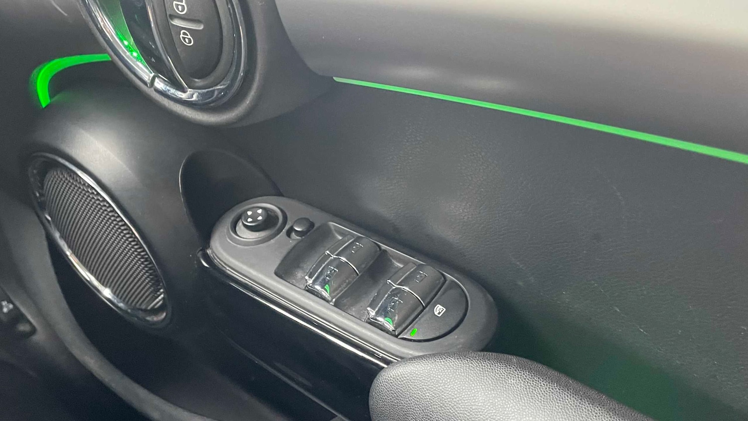 Used MINI Hatch 2019 for sale - 77648965: Photo 30