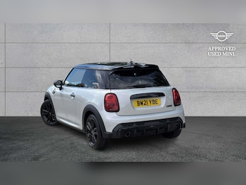 Used MINI Hatch 2021 for sale - 78754687: Photo