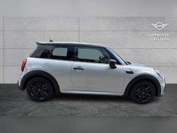 Used MINI Hatch 2021 for sale - 78754687: Photo