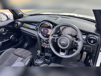 Used MINI Cooper 2023 for sale - 79227671: Photo