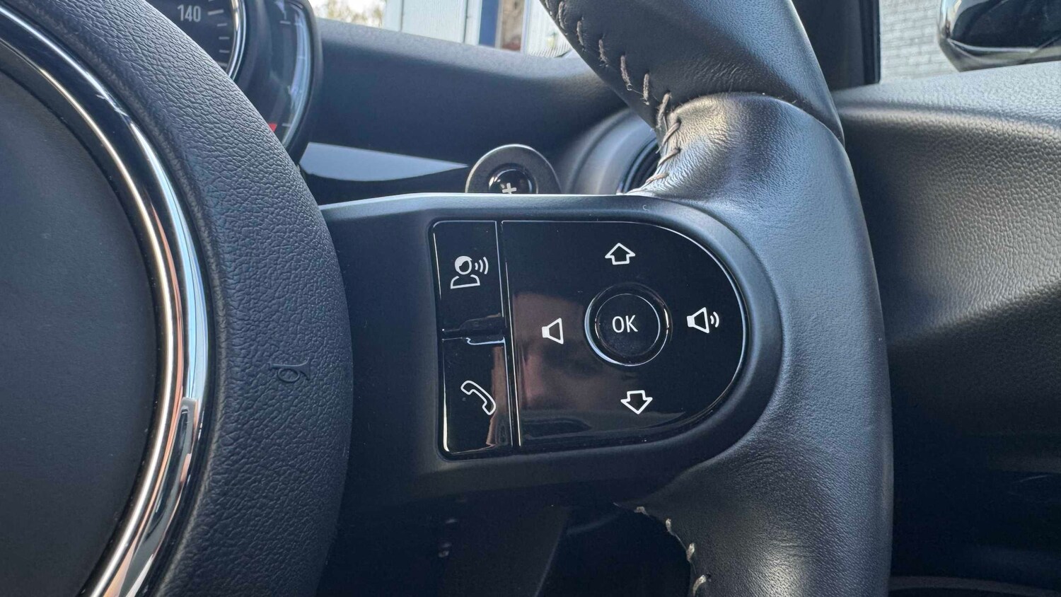 Used MINI Convertible 2023 for sale - 77756619: Photo 15