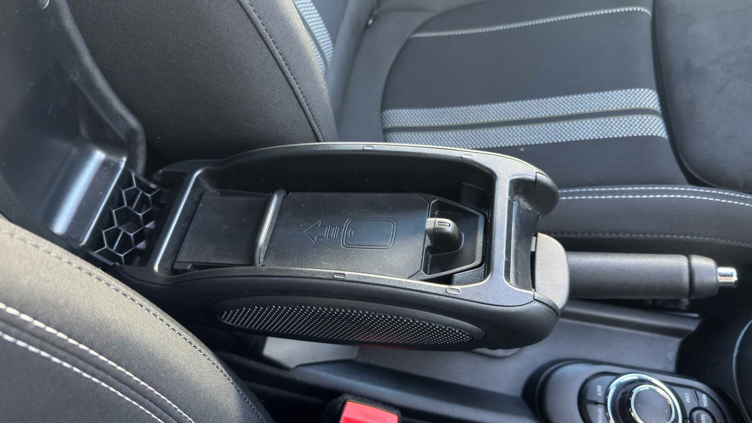 Used MINI Convertible 2023 for sale - 77756619: Photo 18