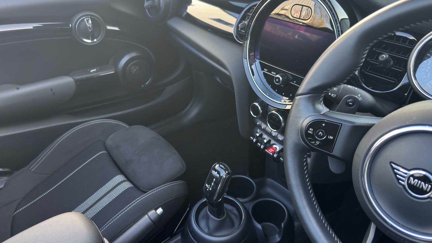 Used MINI Convertible 2023 for sale - 77756619: Photo 21