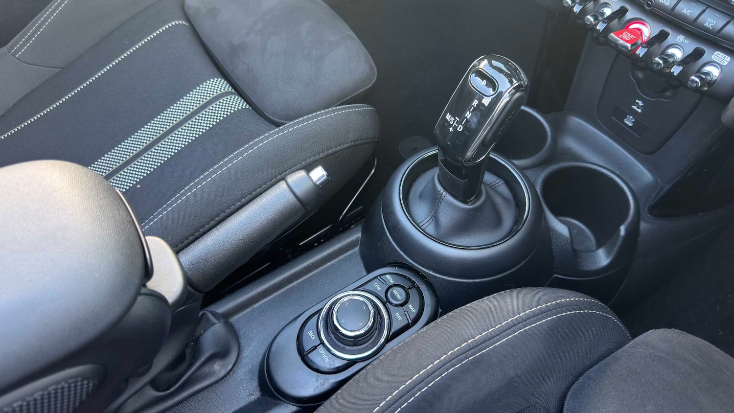 Used MINI Convertible 2023 for sale - 77756619: Photo 22