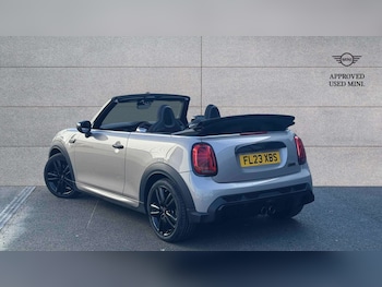 Used MINI Convertible 2023 for sale - 77756619: Photo