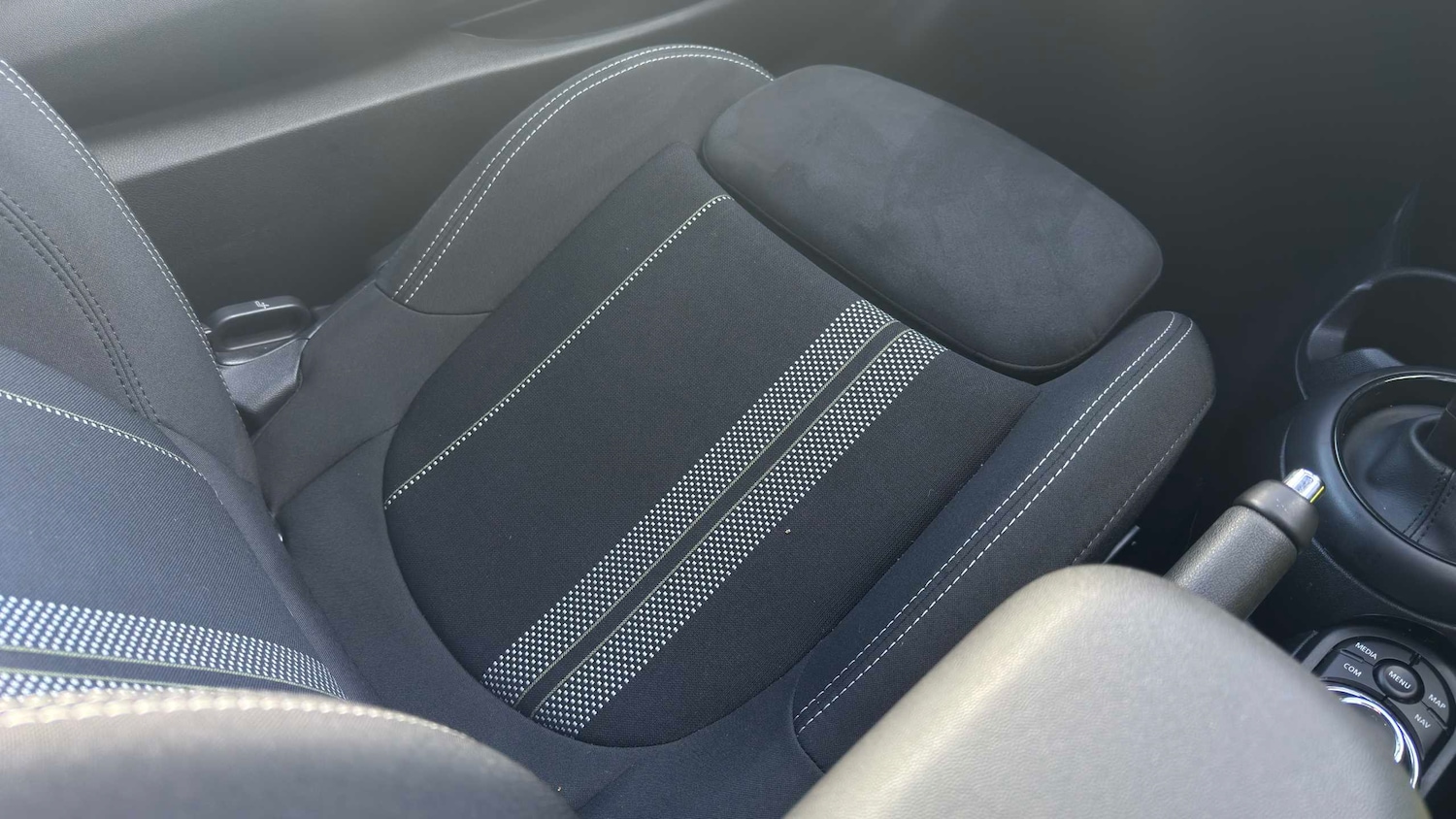 Used MINI Convertible 2023 for sale - 77756619: Photo 32