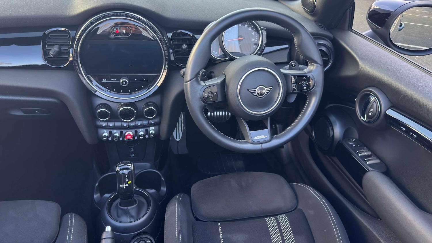 Used MINI Convertible 2023 for sale - 77756619: Photo 6