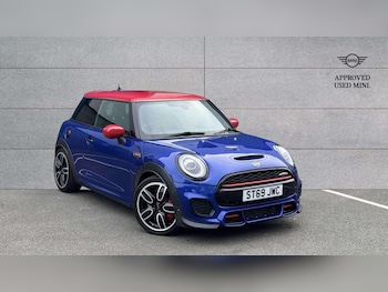 MINI Hatch feature image