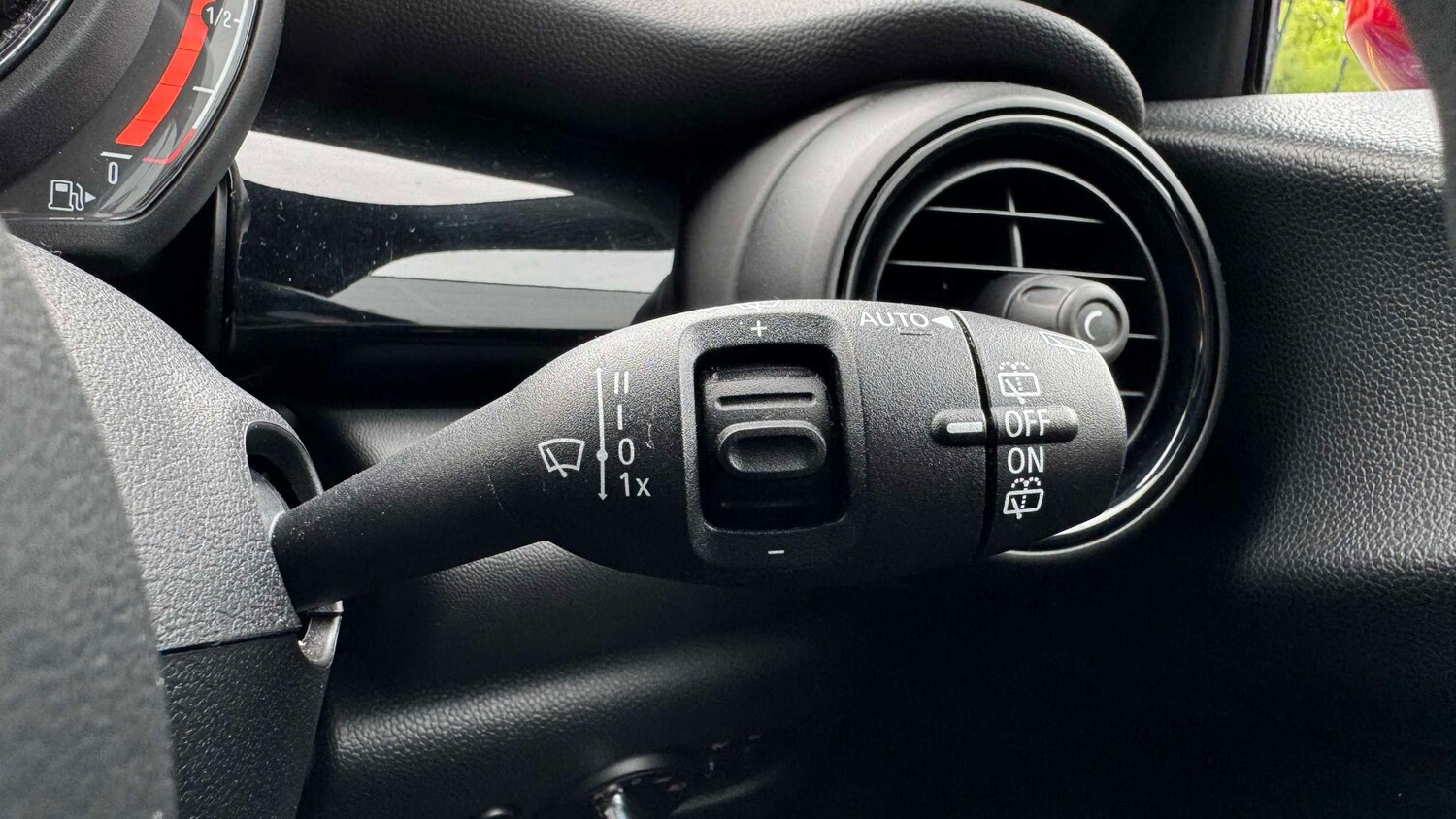 Used MINI Hatch 2019 for sale - 78208841: Photo 31