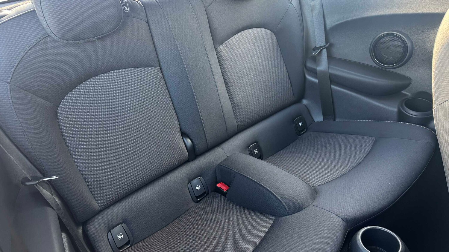 Used MINI Hatch 2023 for sale - 77842256: Photo 8