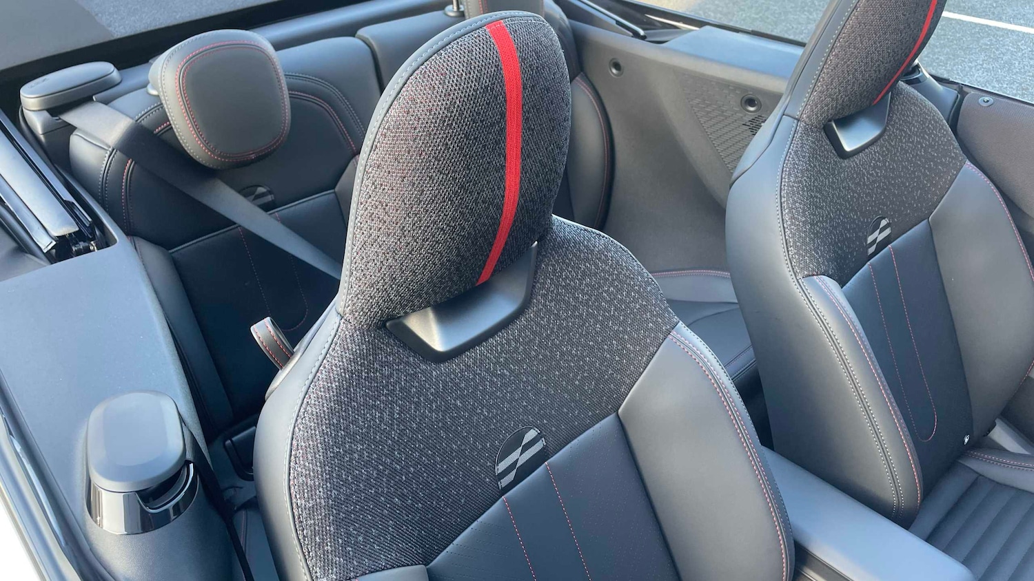 Used MINI Cooper 2025 for sale - 77011110: Photo 11