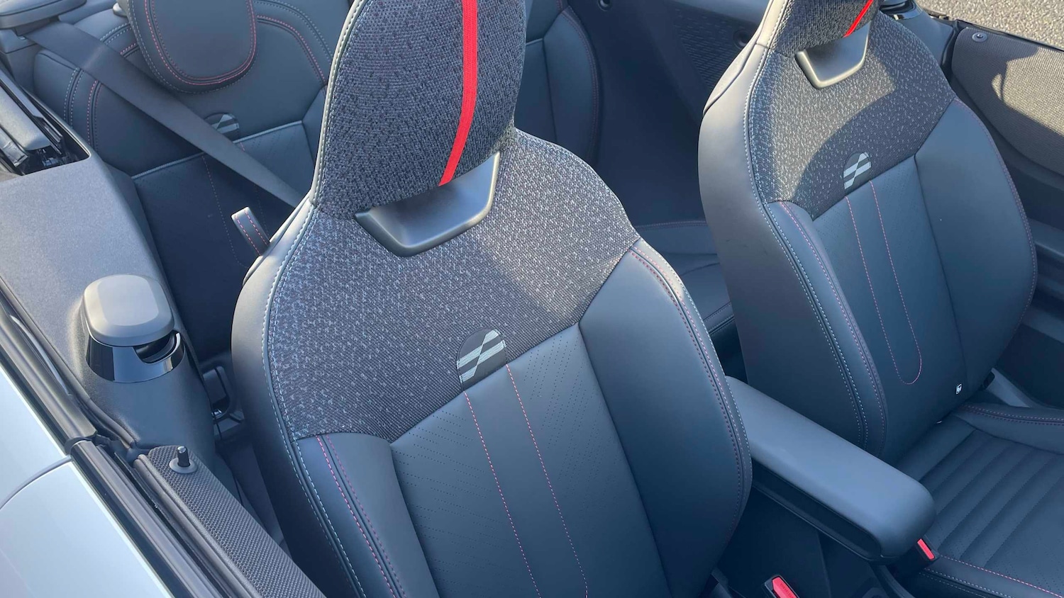 Used MINI Cooper 2025 for sale - 77011110: Photo 21