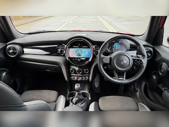 Used MINI Hatch 2022 for sale - 78754730: Photo
